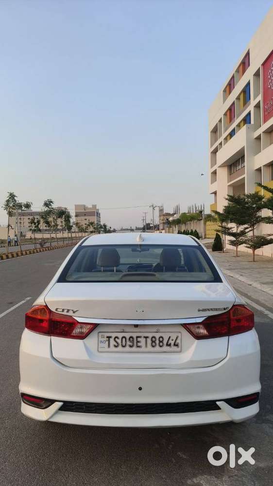 Honda City V Mt, 2017, Diesel