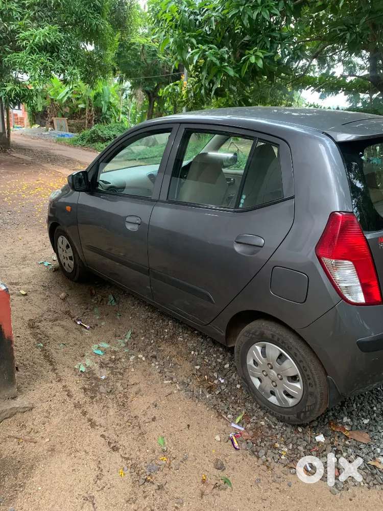 Hyundai I10 Sportz 2010 Petrol
