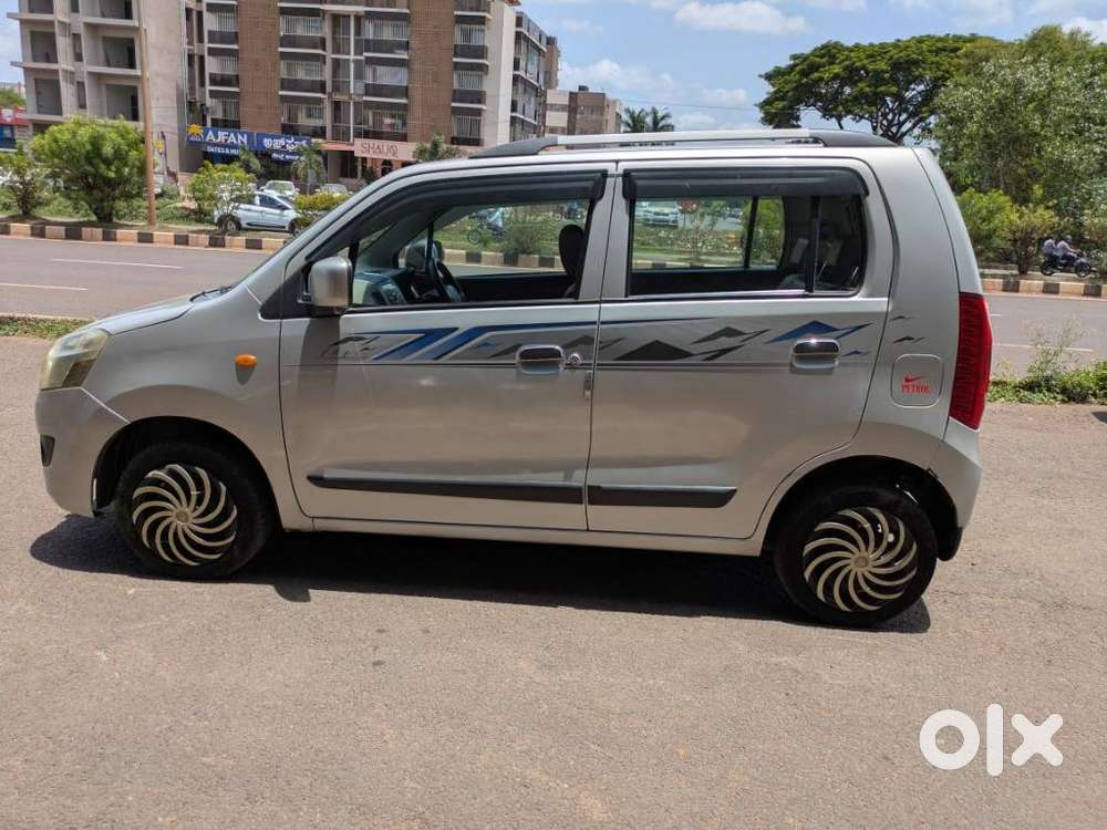 Maruti Suzuki Wagon R 1.0 Vxi (o), 2016, Petrol