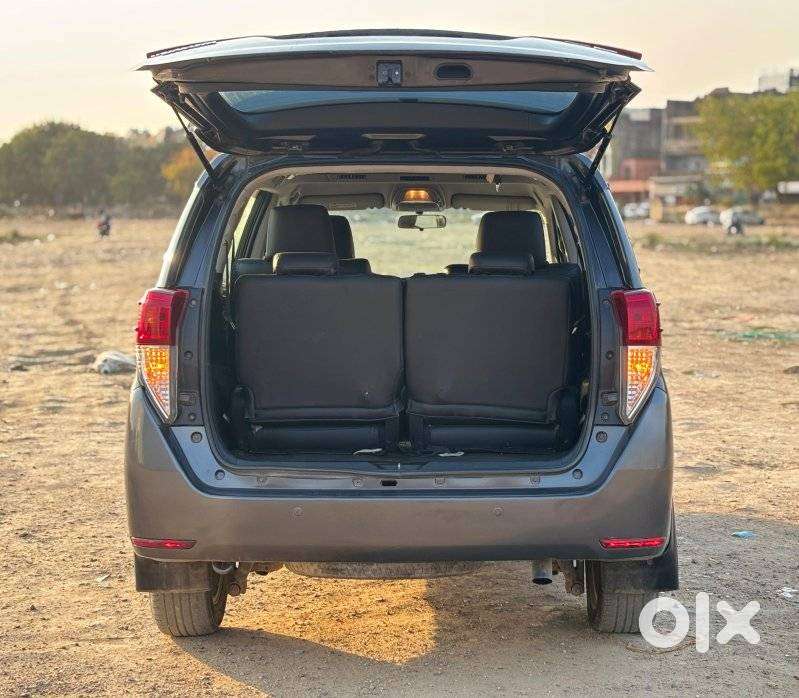 Toyota Innova Crysta 2.4 V 7 Str, 2018, Diesel