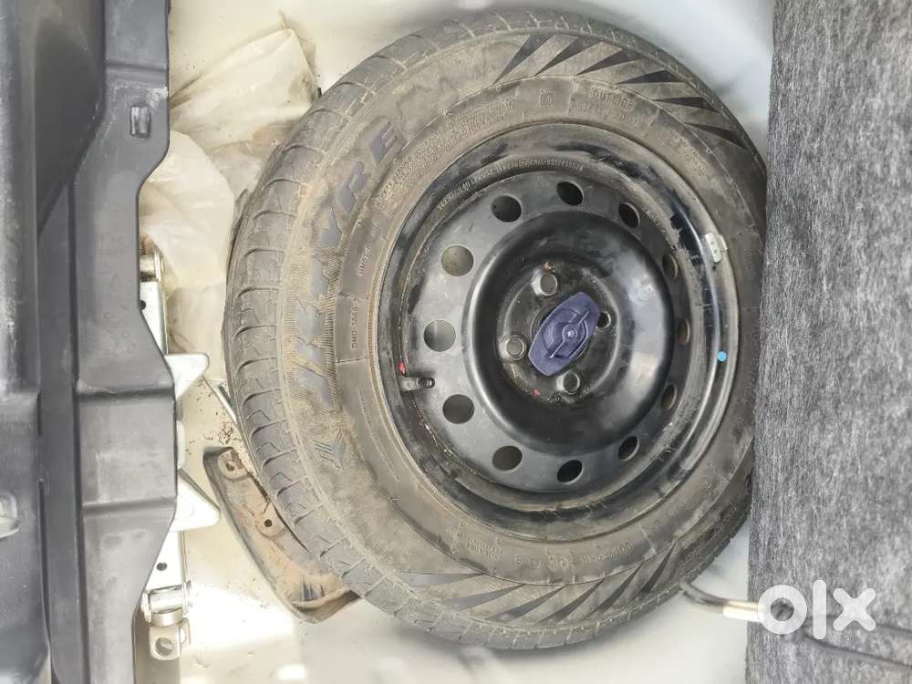 Maruti Suzuki Dzire 2024 Petrol 46620 Km Driven