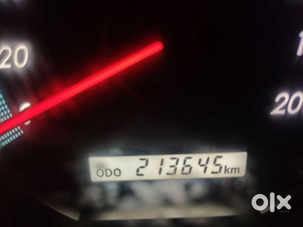 Toyota Innova 2.5 Z Diesel 7 Seater Bs Iv, 2015, Diesel