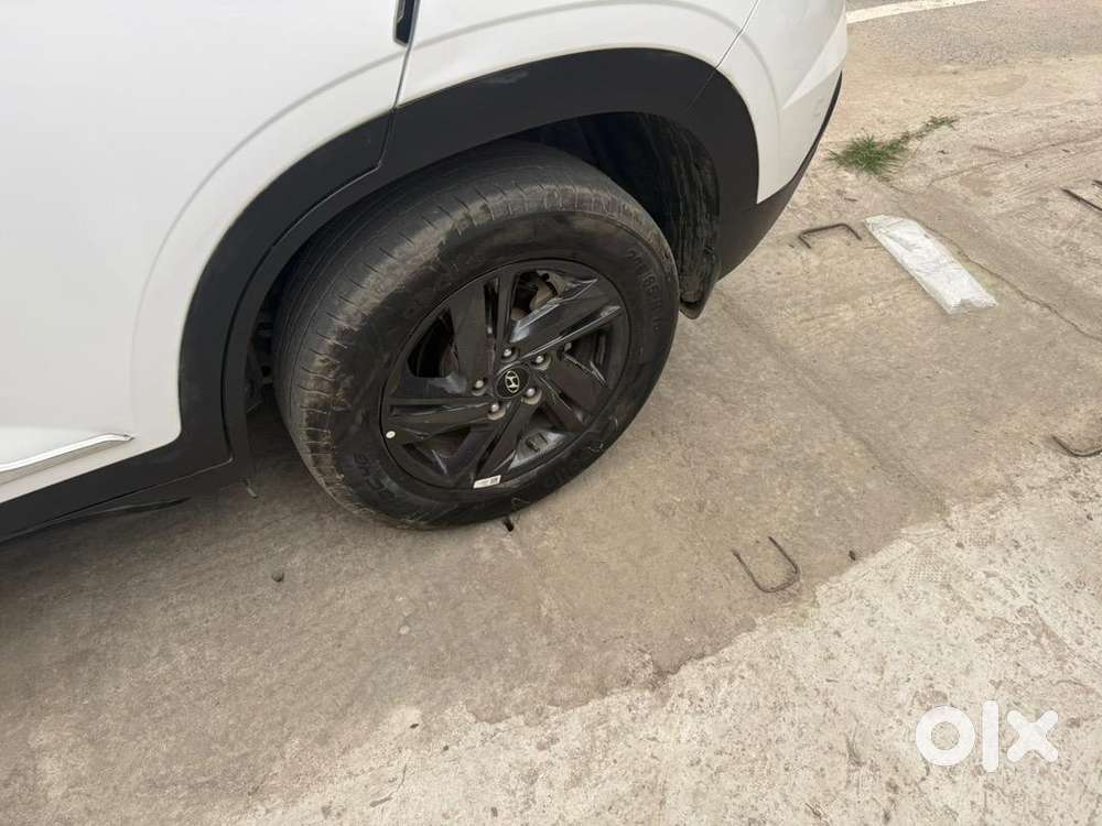 Hyundai Creta 2023 Petrol Showroom Condition