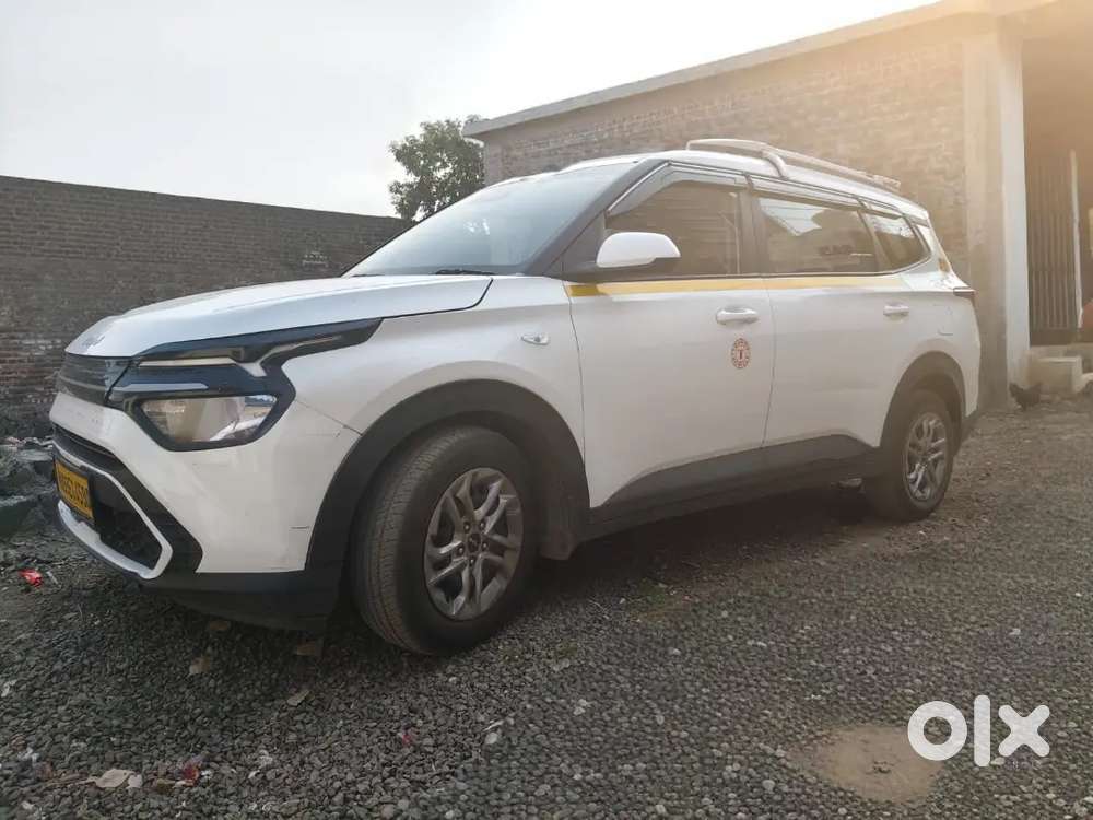 Kia Carens 2024