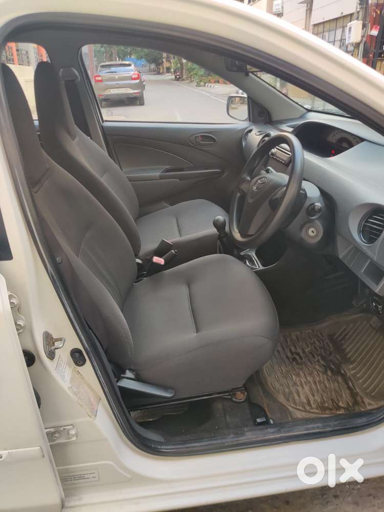 Toyota Etios 2010-2012 G, 2012, Petrol