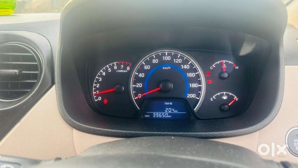 Hyundai Grand I10 Asta 2017 Petrol 40000 Km Driven