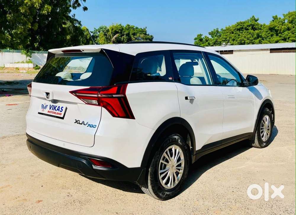 Mahindra Xuv700 2.2 Ax 5 Diesel Mt 7 Str, 2025, Diesel
