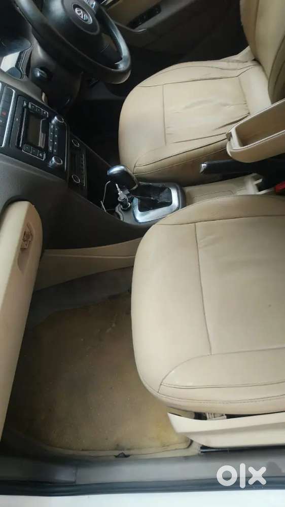 Volkswagen Vento Highline 2010 Petrol Automatic