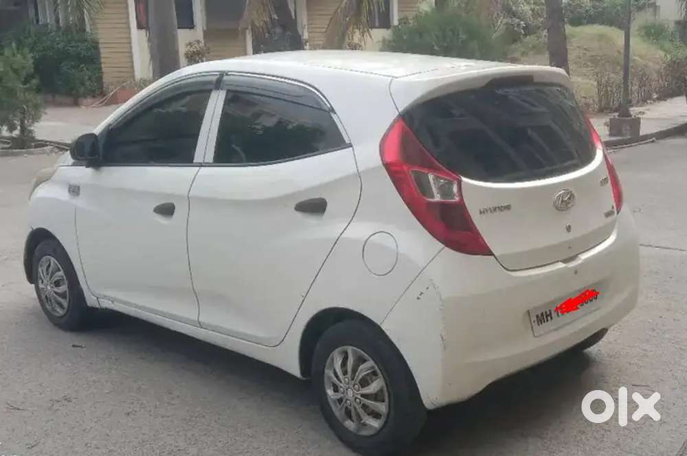 Hyundai Eon 2018 Single Hand Use