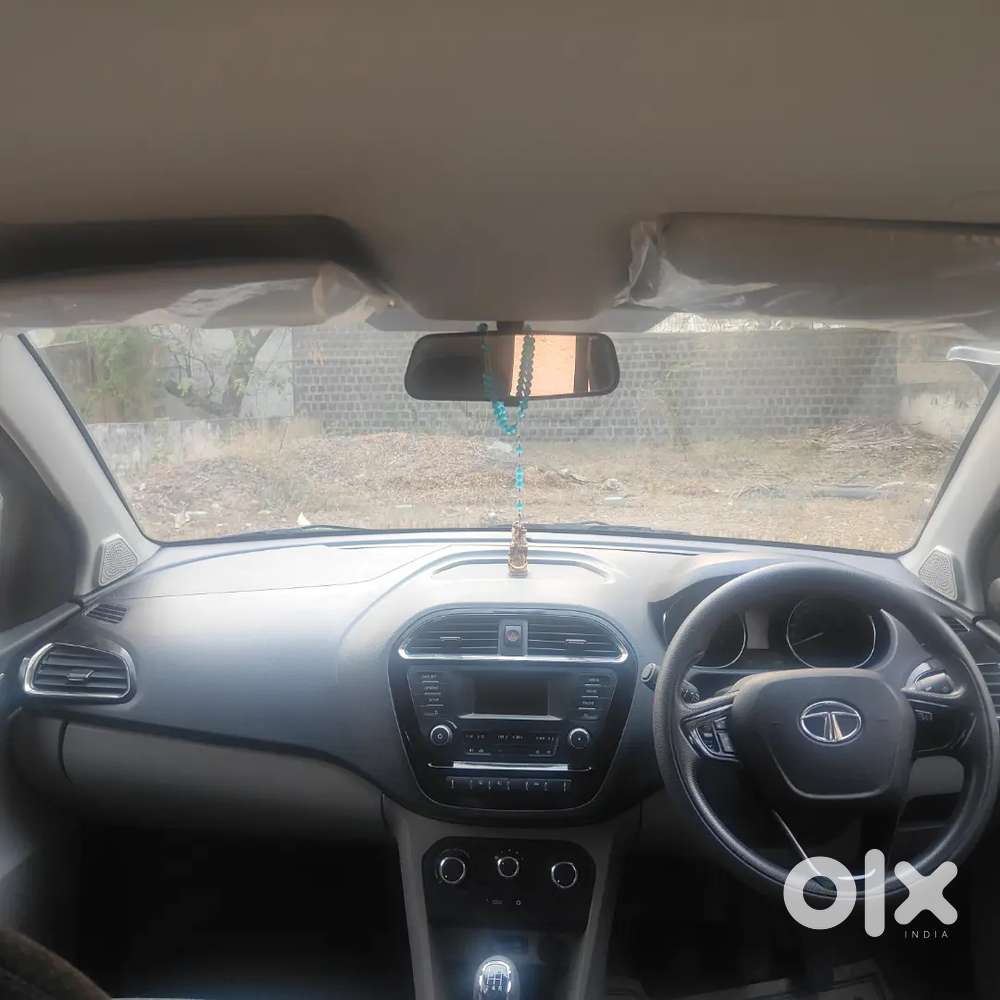 Tata Tiago 2018 Petrol Well Maintained Showroom Condition.