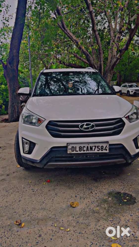 Hyundai Creta Petrol 2016 Year With 18 Inche Alloy Wheels And Power Bo