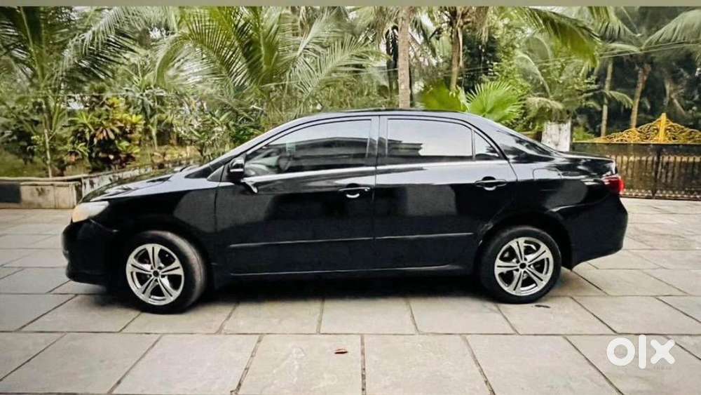 Toyota Corolla Altis 2010 Diesel Well Maintained