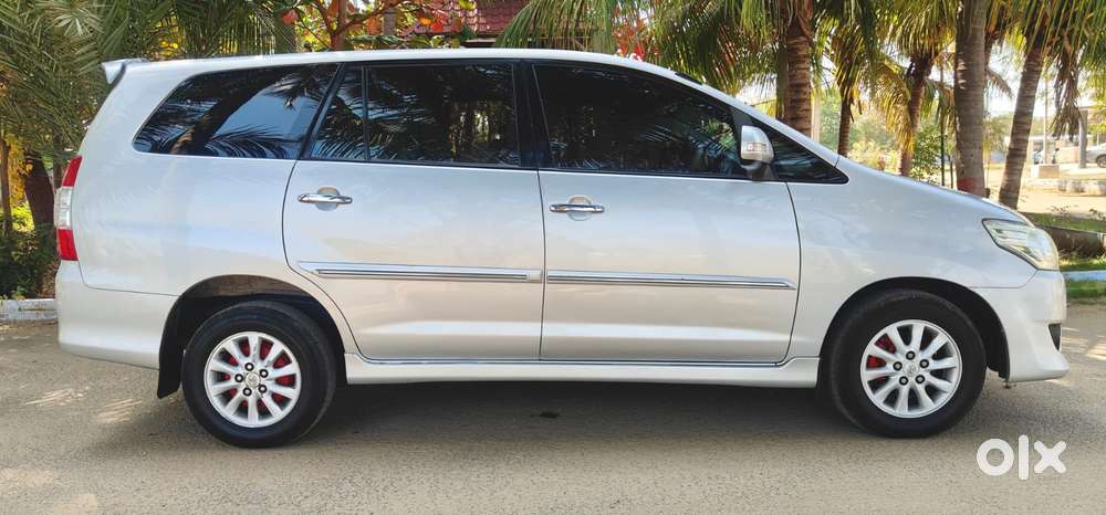 Toyota Innova 2.5 V 7 Str, 2012, Diesel