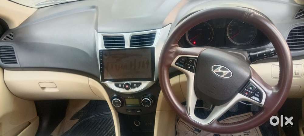 Hyundai Verna Petrol 2014