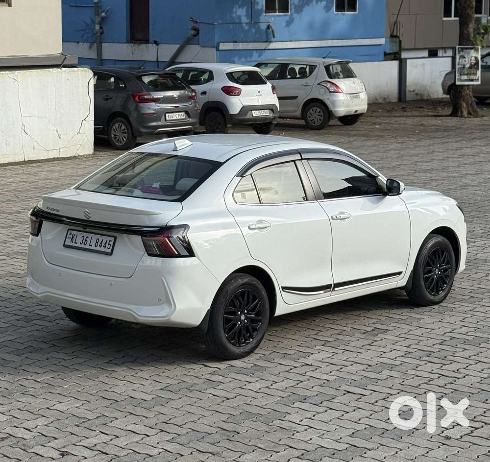 Maruti Suzuki Dzire 1.2 Zxi Amt, 2025, Petrol