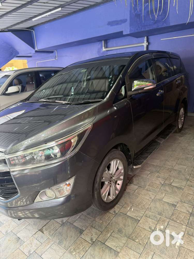 Toyota Innova Crysta 2.8 Z, 2016, Diesel
