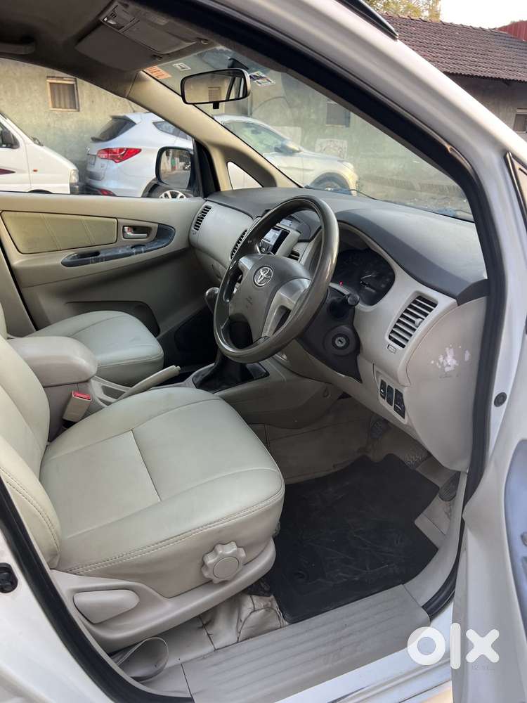 Toyota Innova 2.5 G (diesel) 7 Seater, 2014, Diesel