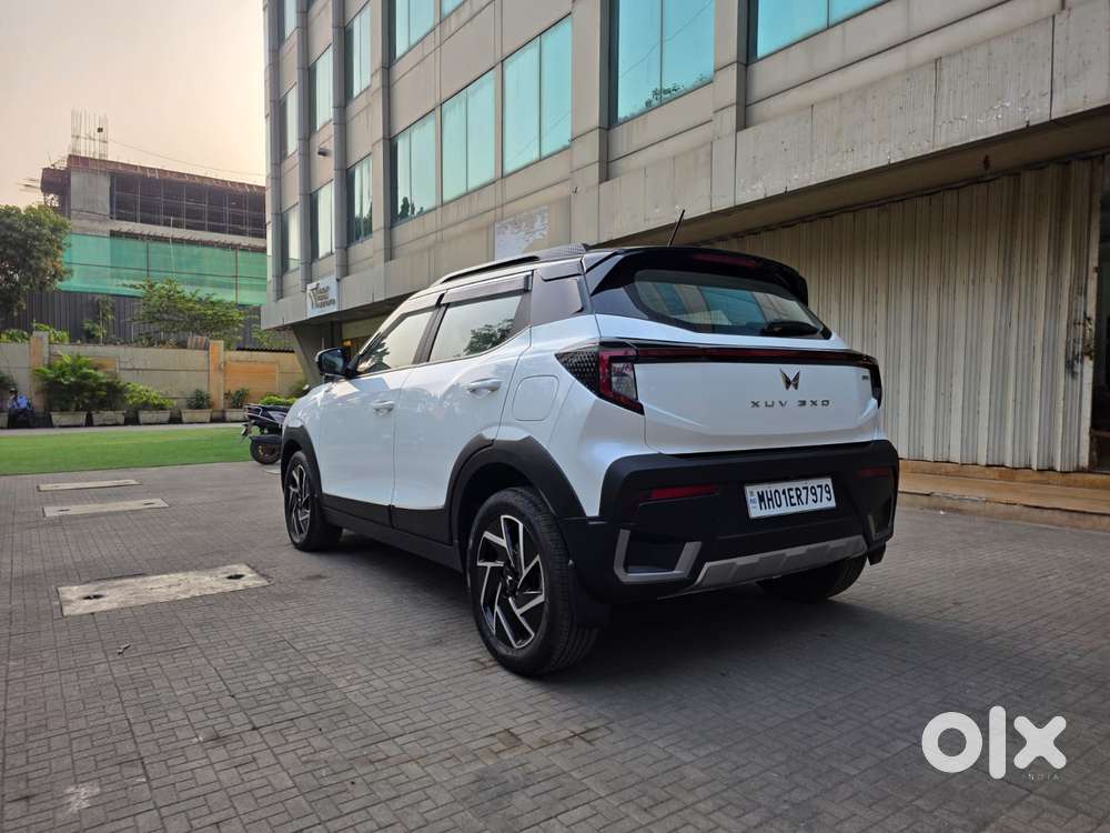 Mahindra Xuv 3xo Ax7l 1.2 Petrol At (pg), 2024, Petrol