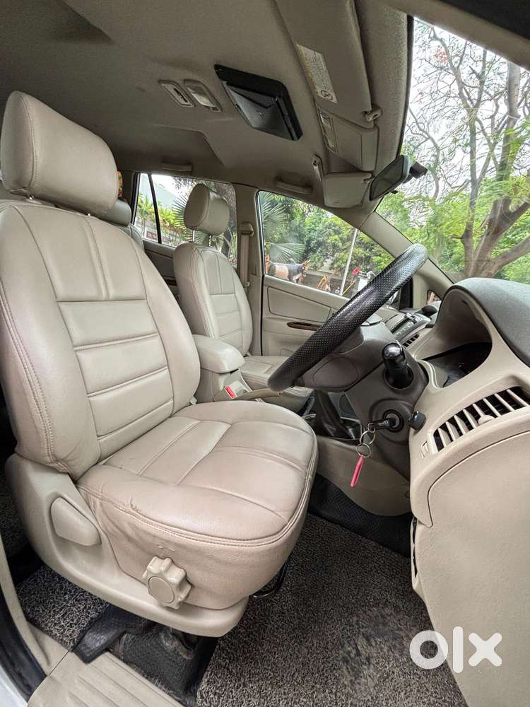Toyota Innova 2.5 V 7 Str, 2014, Diesel