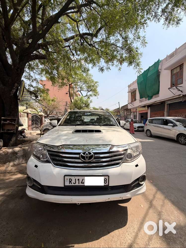 Fortuner 4*4 Well Maintained