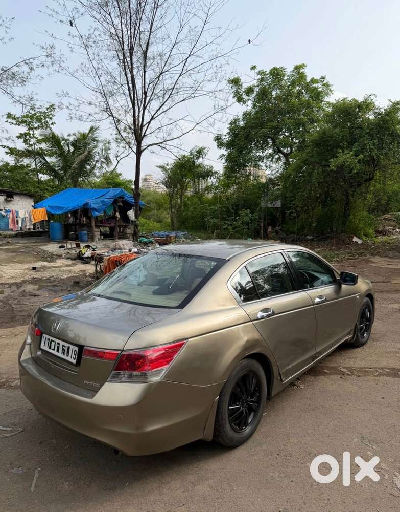 Honda Accord Hybrid 2010 Car