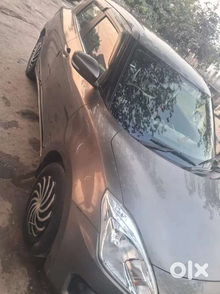 Maruti Suzuki Swift 2018 Vxi Petrol Manual Second Owner