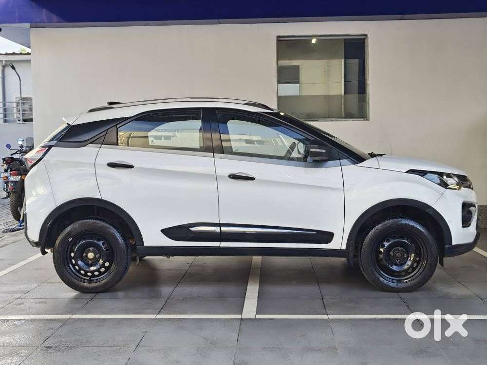 Tata Nexon 1.2 Revotron XM, 2021, Petrol