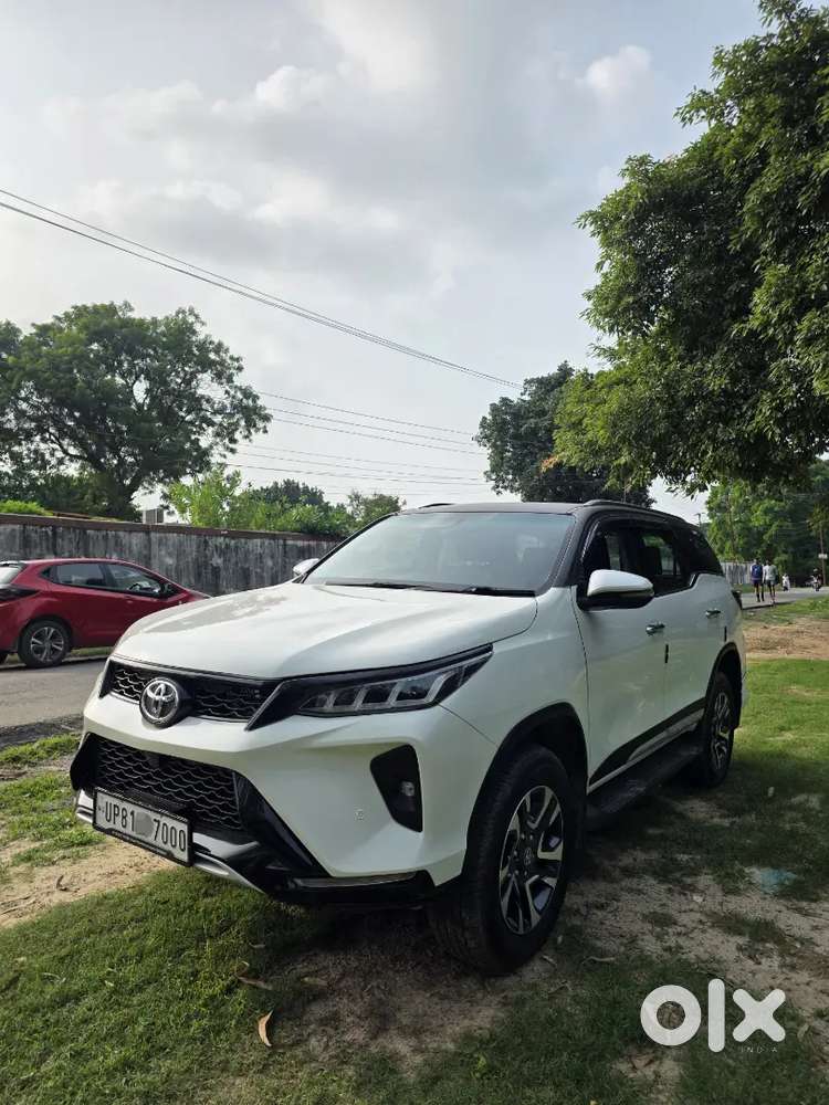 Toyota Fortuner Legender 2024 Diesel