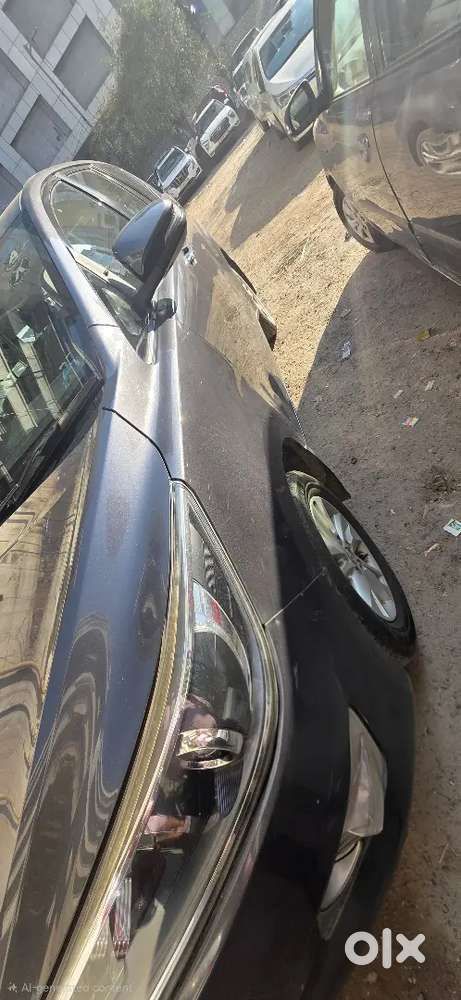 Petrol Innova Crysta Less Driven