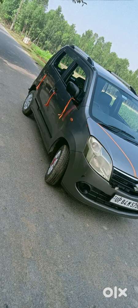 Maruti Suzuki Wagonr Vxi Model 2013 Lpg Pass Bareilly Transfer Ac