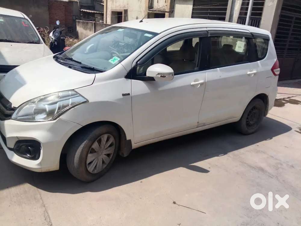 Maruti Suzuki Ertiga 2017
