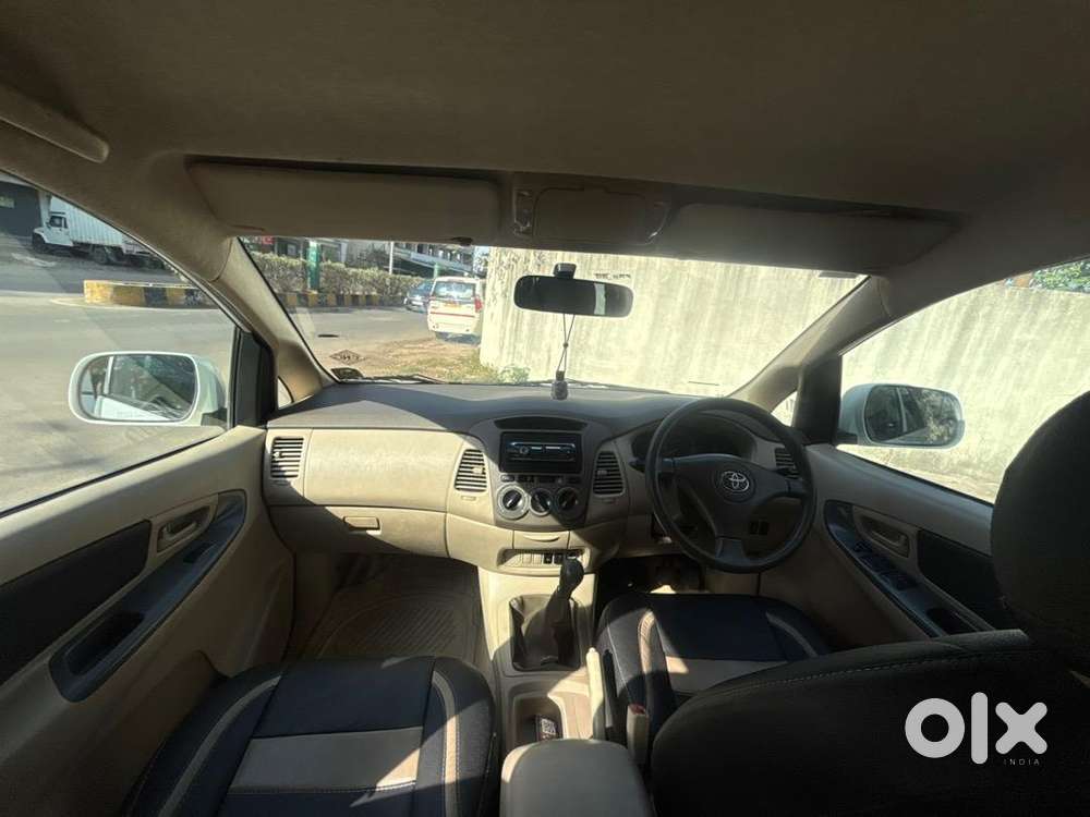 Toyota Innova 2009 Cng 1st Owner Good Condition