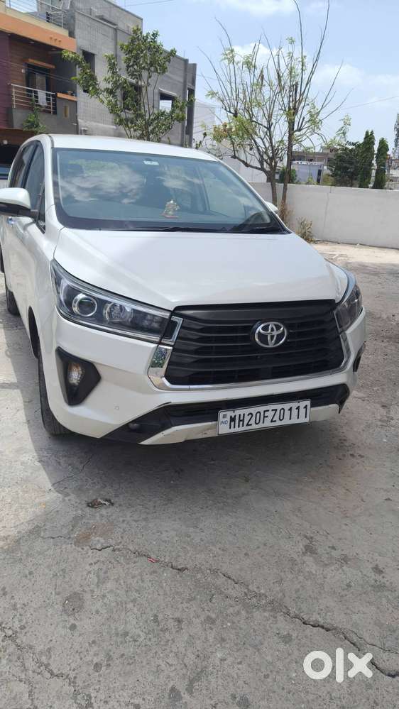 Innova Cresta V Modle 8 सीटर. Mh-20-fz-0111