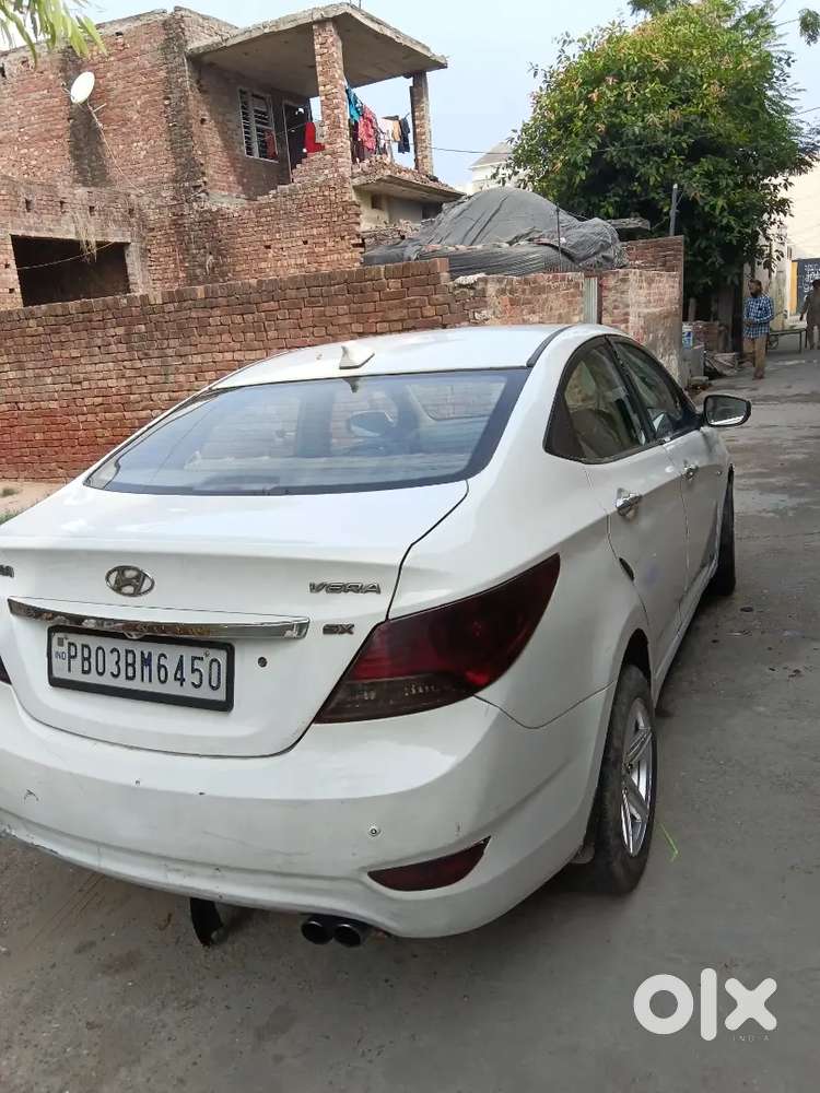Hyundai Verna Crdi Sx 2013
