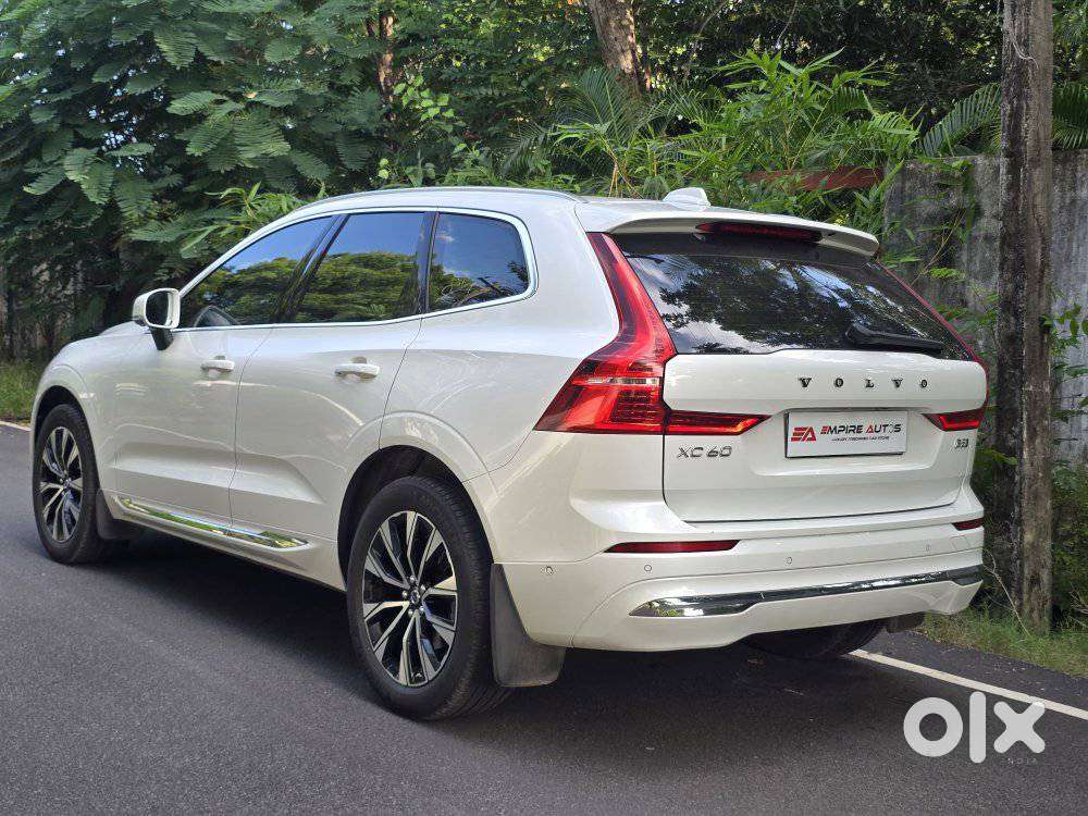 Volvo Xc60 D5 Awd Automatic, 2023, Petrol