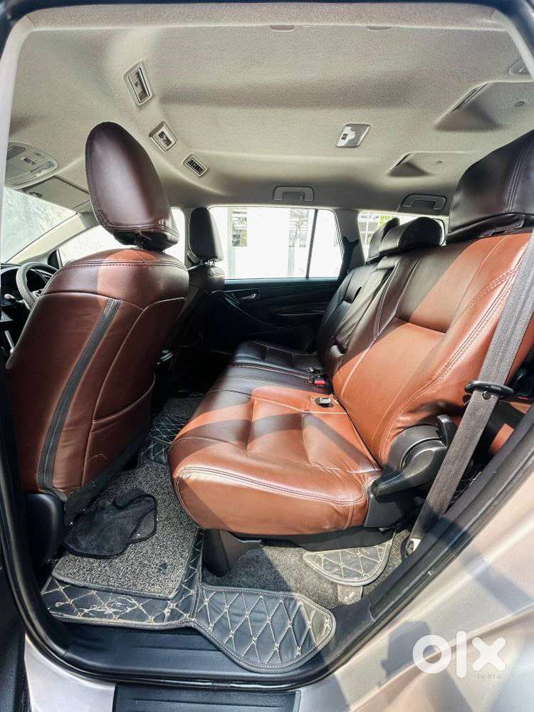 Toyota Innova Crysta 2.4 G Mt 8s, 2021, Diesel