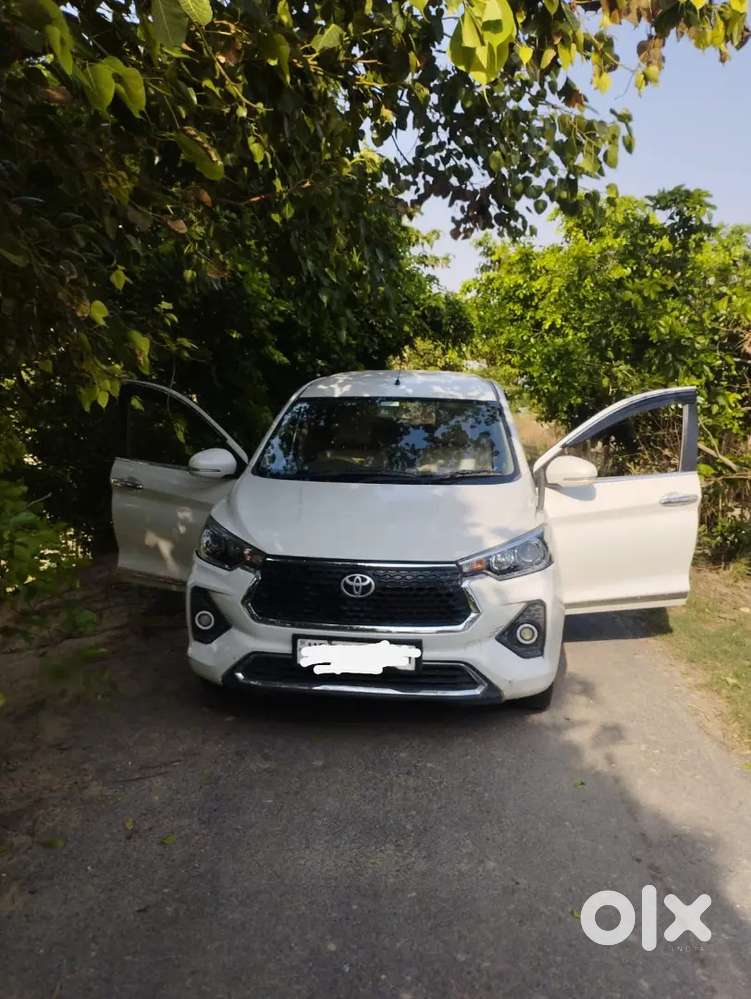 Toyota Rumion 78700 Km Driven