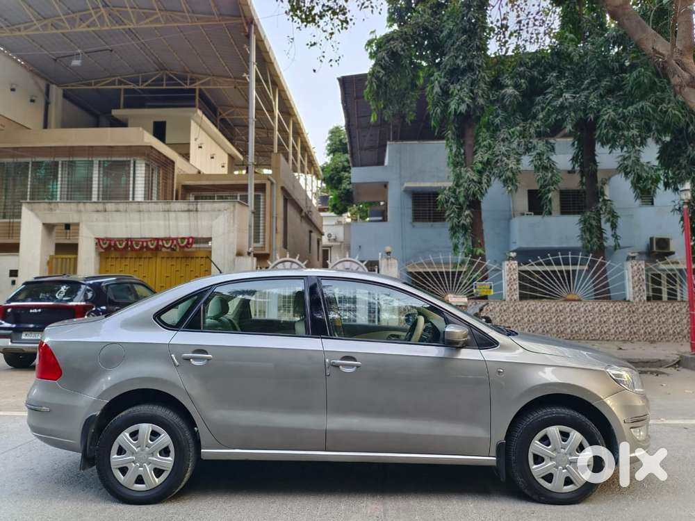 Skoda Rapid 1.6 Mpi At Ambition Plus, 2013, Petrol