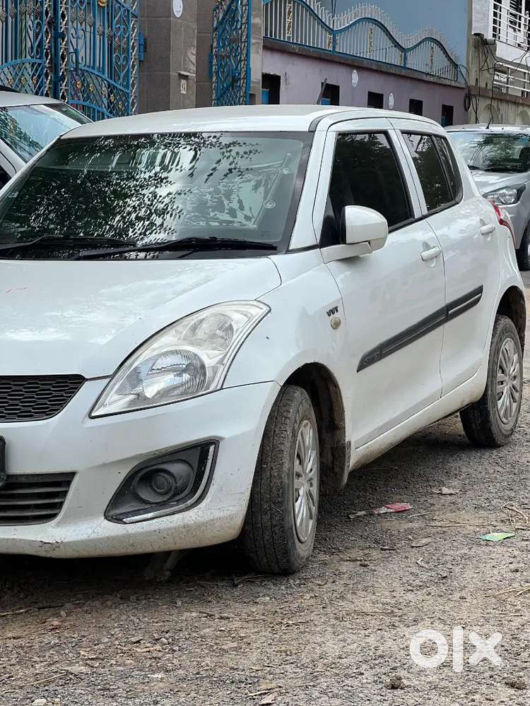 Maruti Suzuki Swift 2015 Petrol Well Maintained