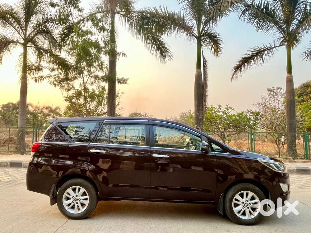 Toyota Innova Crysta 2.4 Vx Mt 8s, 2016, Diesel