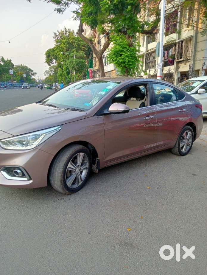 Hyundai Verna 1.5 Sx Petrol Mt, 2019, Petrol