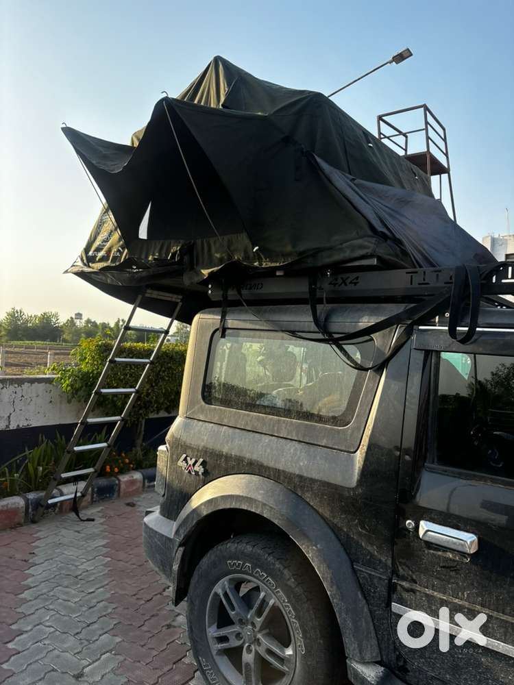 Mahindra Diesel Car 2023 With Rooftop Tent Accessoris