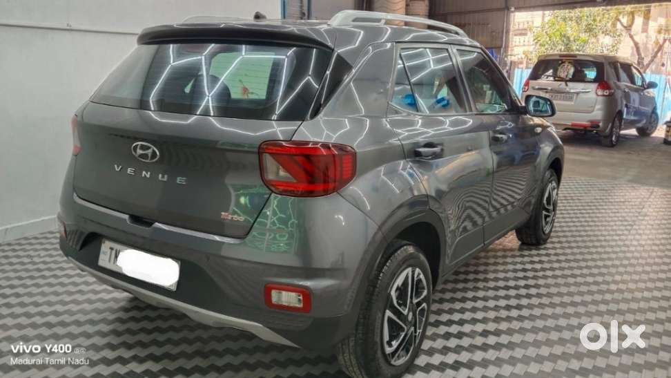 Hyundai Venue S Turbo Dct, 2019, Petrol