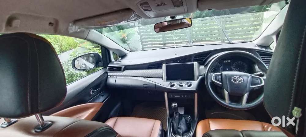 Toyota Innova Crysta 2019