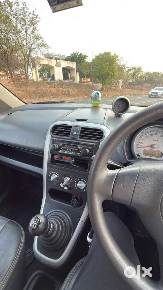 Well-maintained Maruti Suzuki Ritz 2010 (diesel)