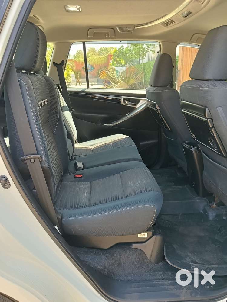 Toyota Innova Crysta 2.4 V 8 Str, 2022, Diesel