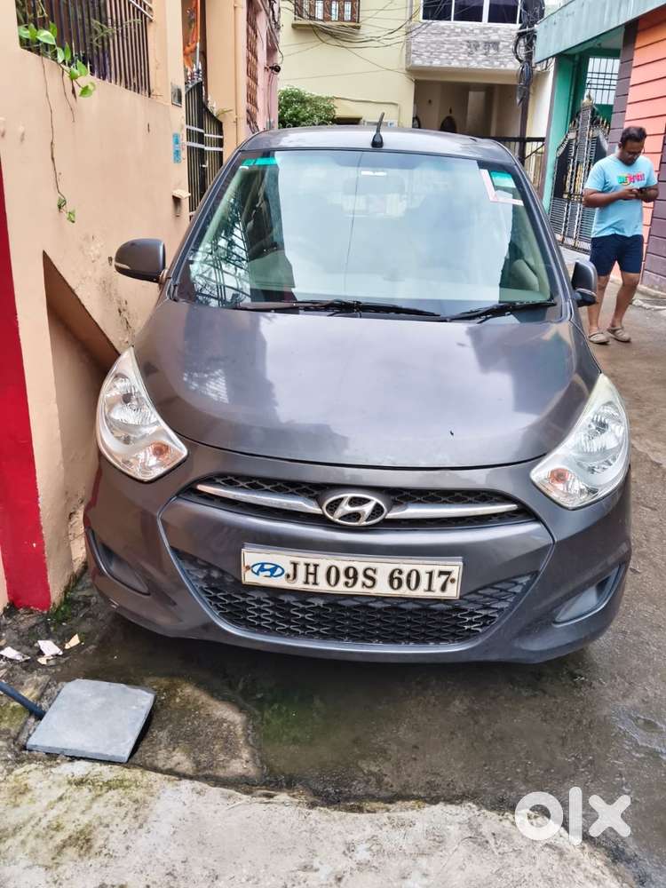 Hyundai I10 Sportz 2012