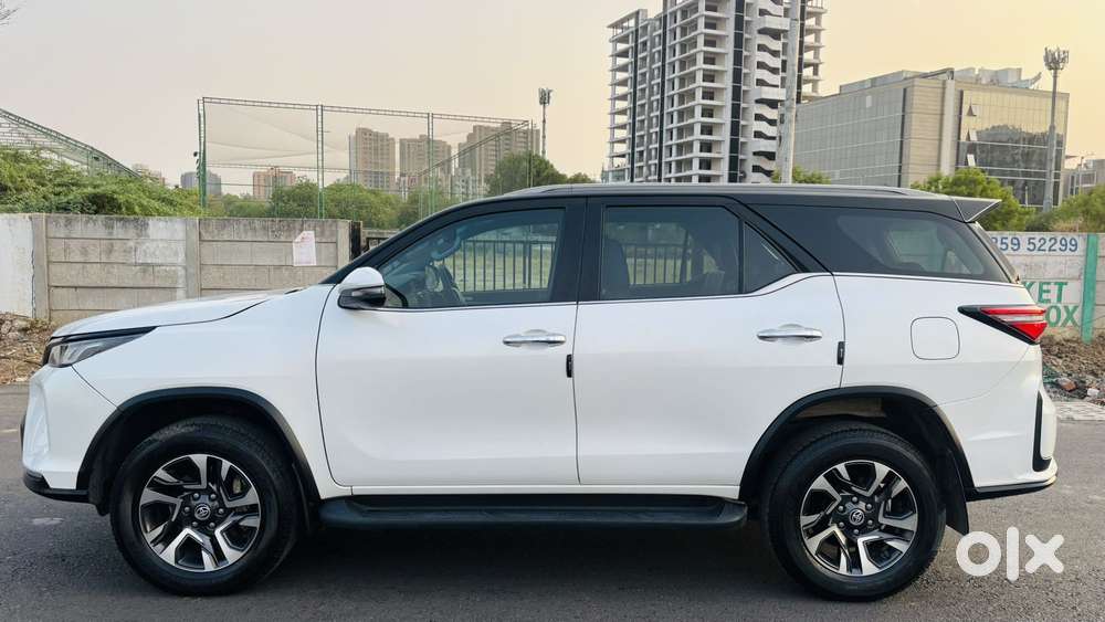 Toyota Fortuner Legender 4x2 At 2.8, 2024, Diesel