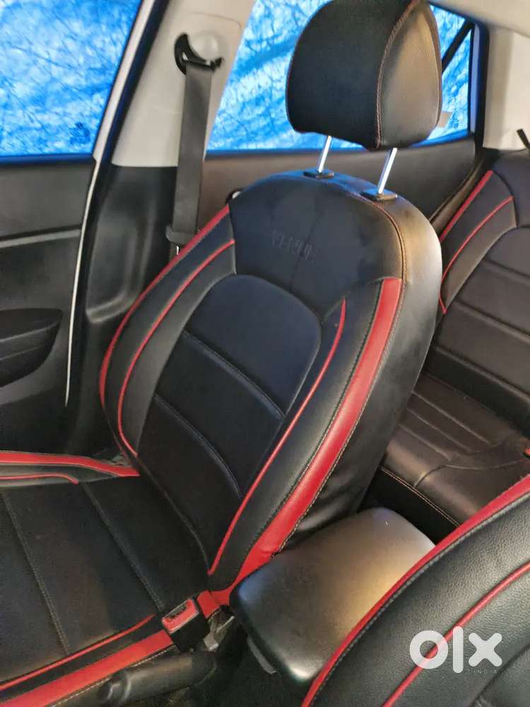 Hyundai Venue Kappa 2022  Bank Employee Car Km Driven 12000 Only
