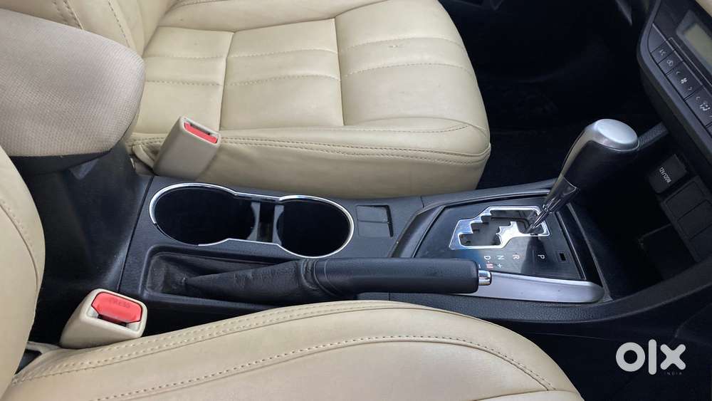 Toyota Corolla Altis [2014-2017] 1.8 G Cvt, 2015, Petrol